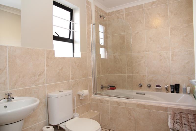 1 Bedroom Property for Sale in Plumstead Western Cape